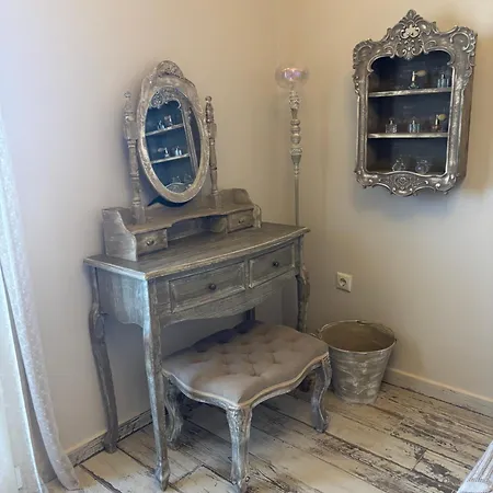 Black Velvet Вилла