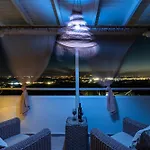 Villa Black Velvet *