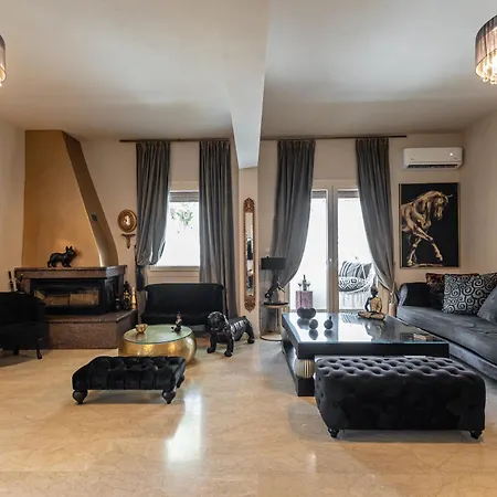 Black Velvet Villa