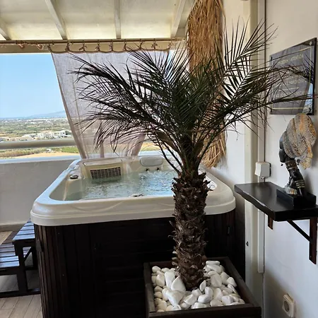 Villa Black Velvet Agkidia